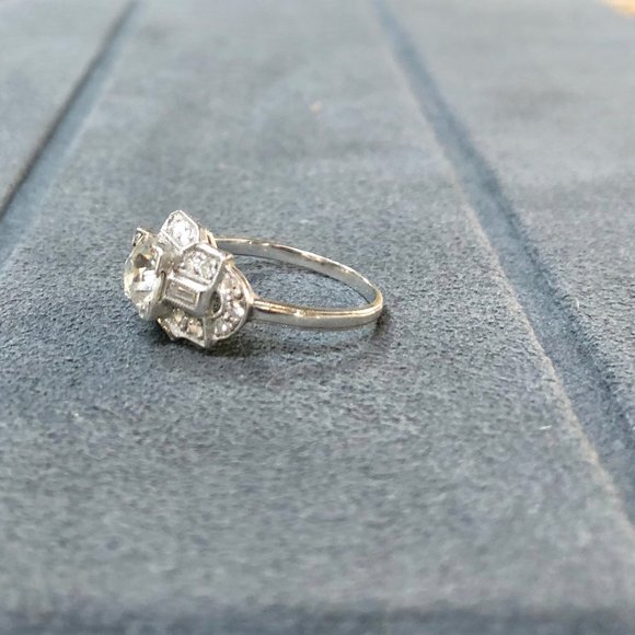 Art Deco Platinum Diamond engagement ring 1.51ctw - Picture 2 of 5
